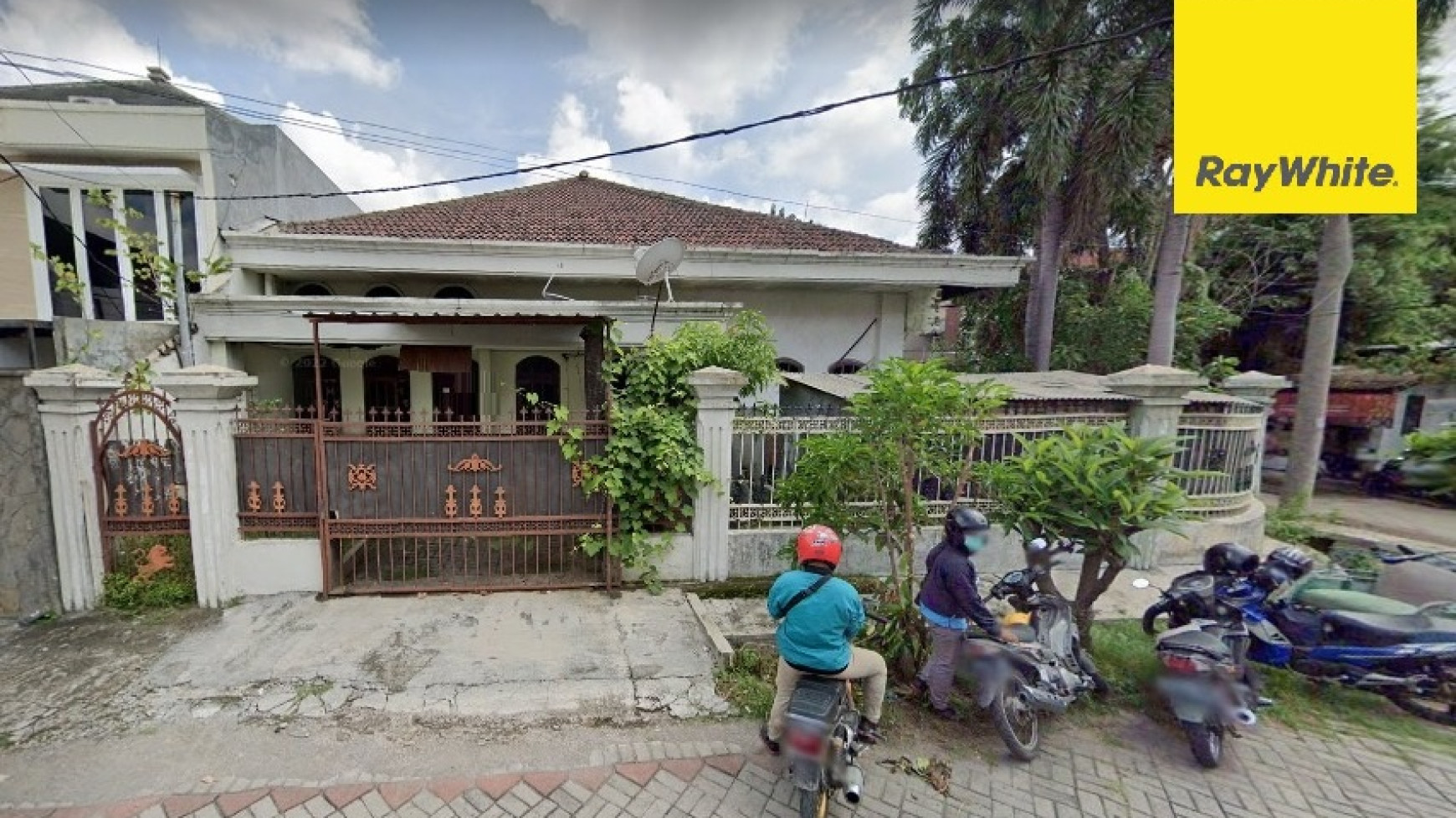 Dijual Rumah di Ngagel Jaya Tengah, Surabaya