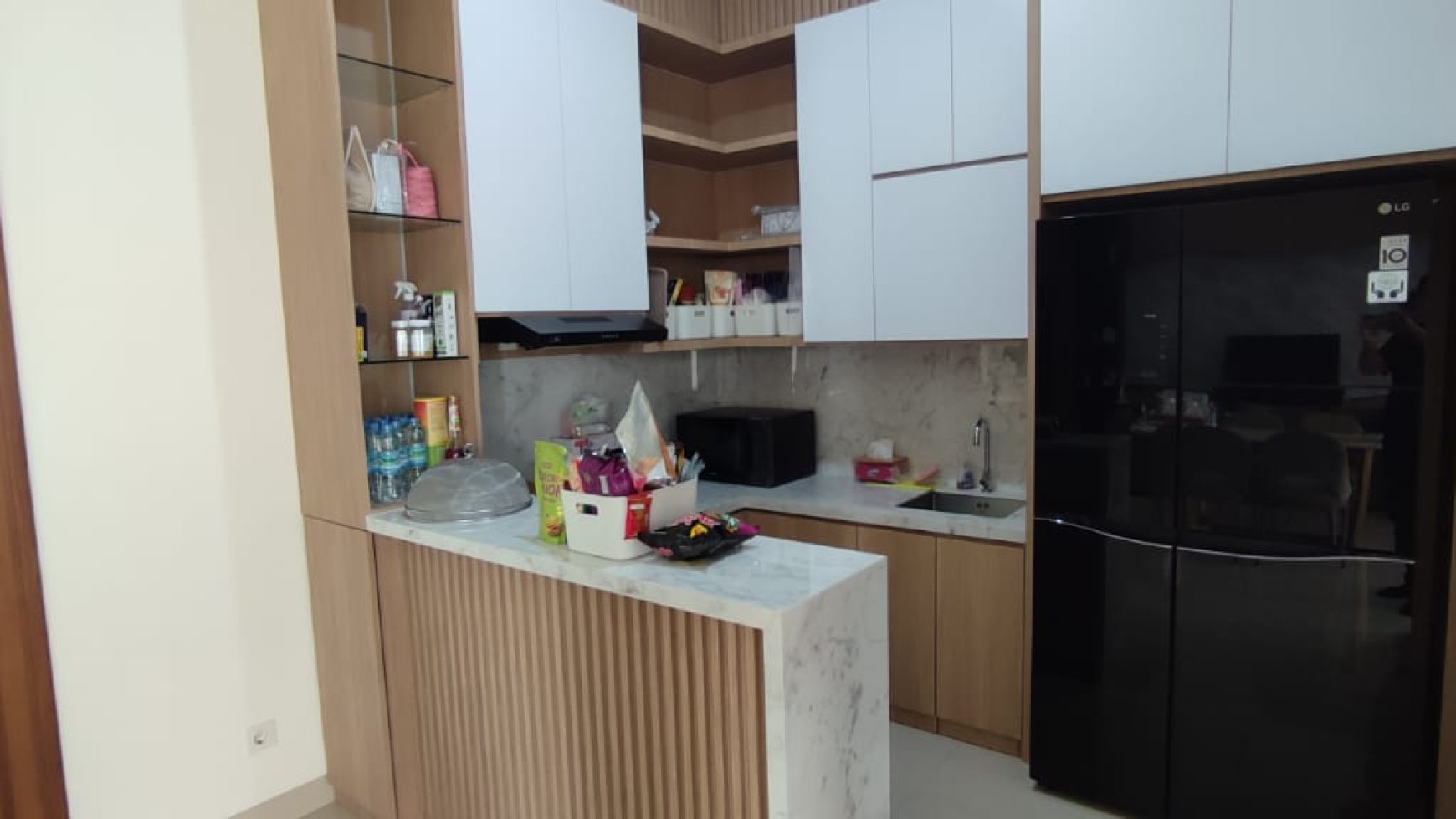 RUMAH MEWAH SEMI FURNISH DI BALE MULIA RESIDENCE