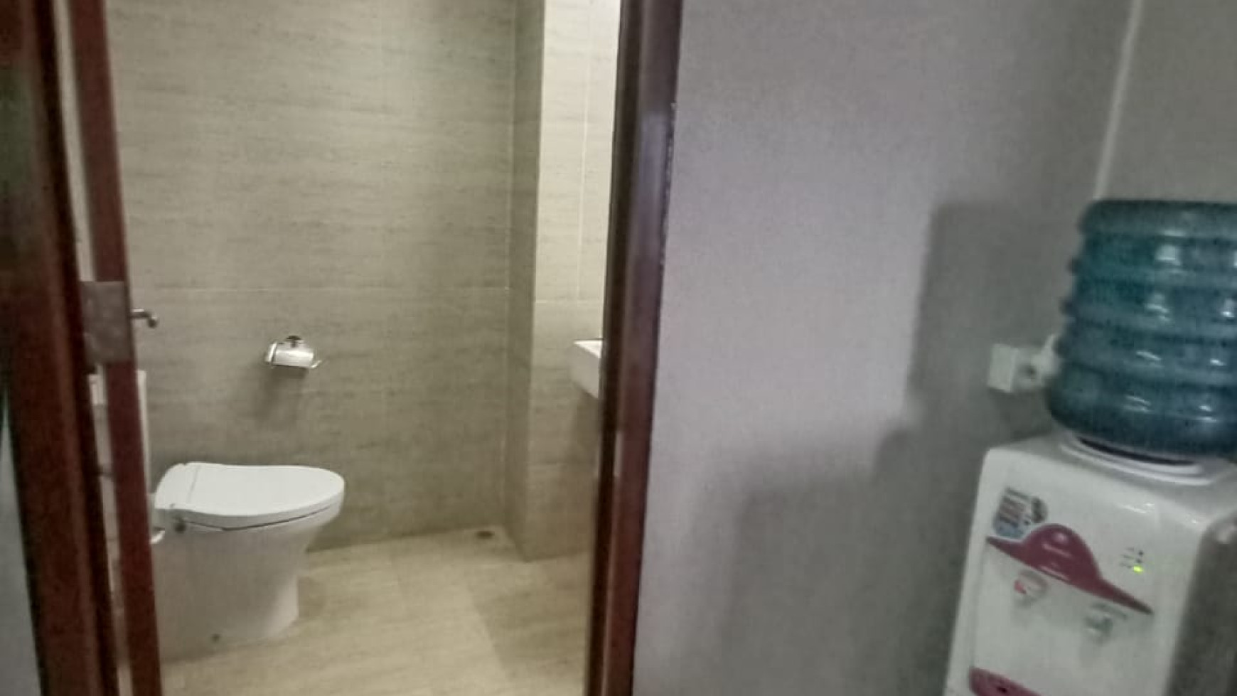 Apartemen manis full furnish harga ekonomis lokasi strategis di Bintaro Jaya sektor 7