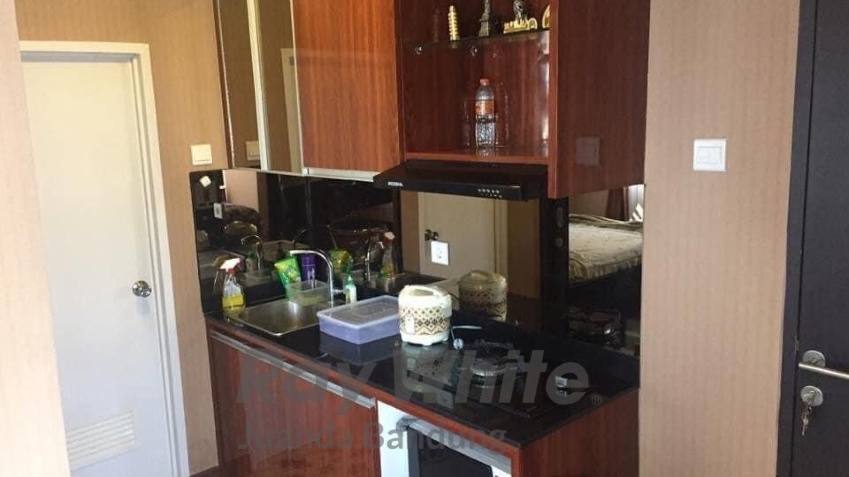 TURUN HARGA. Unit apartemen bagus sekali siap di huni di pusat kota Bandung