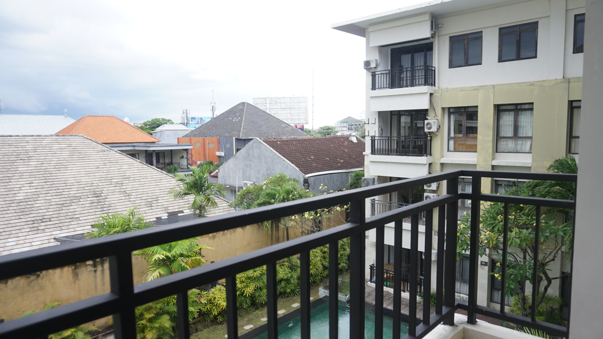 Freehold - 2 Bedroom Apartment in Seminyak Area