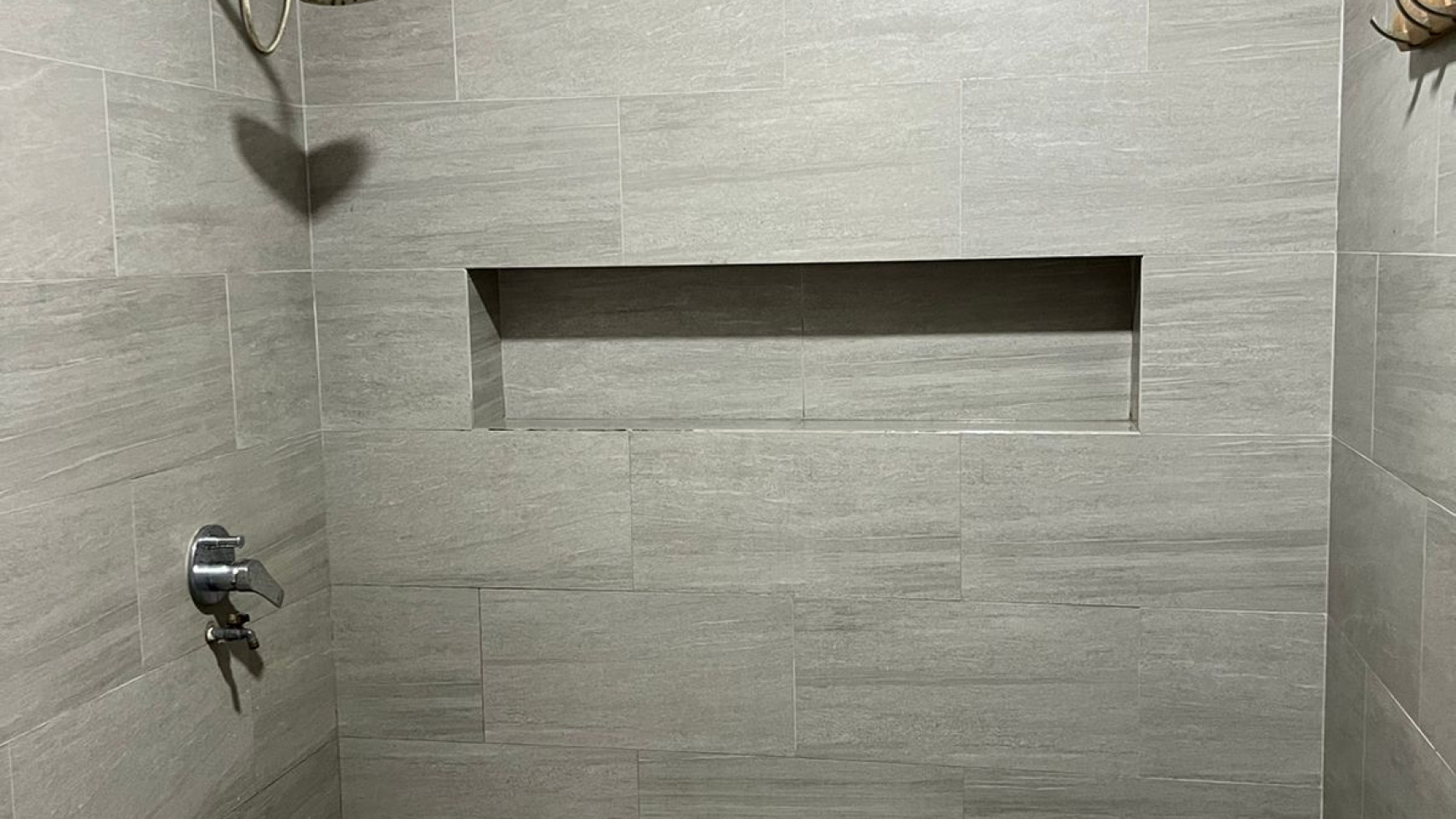 Rumah siap huni di Nusa Loka