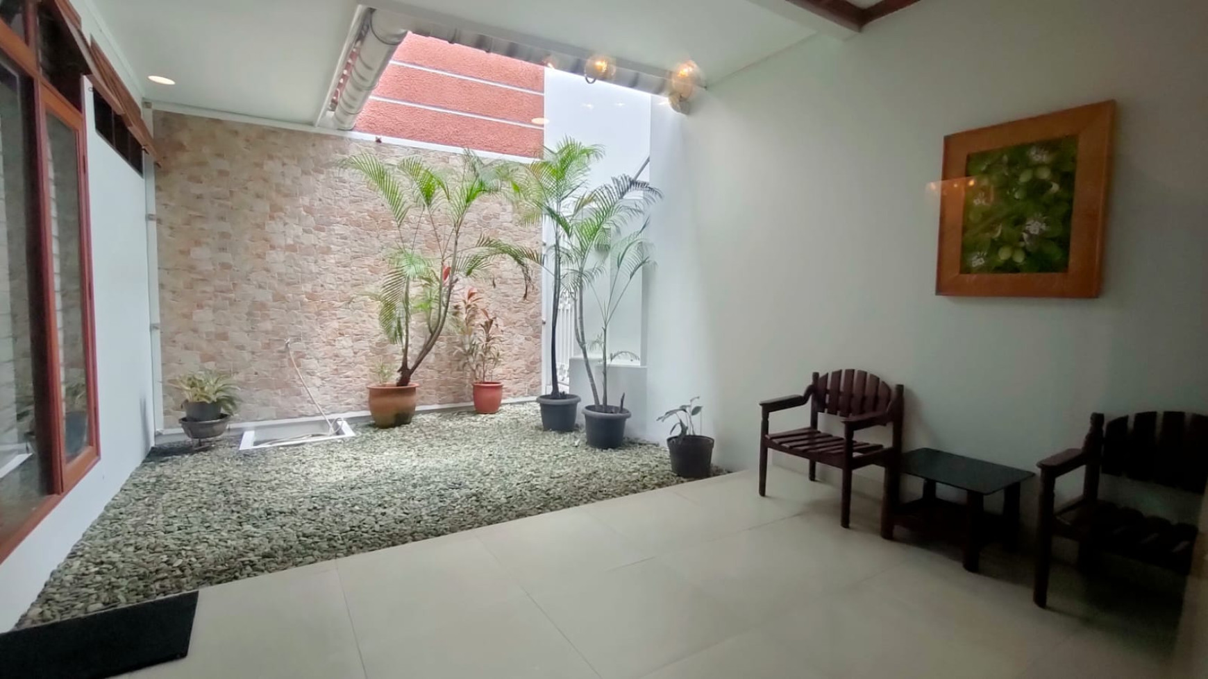 Rumah bagus Lux siap huni di pondok indah