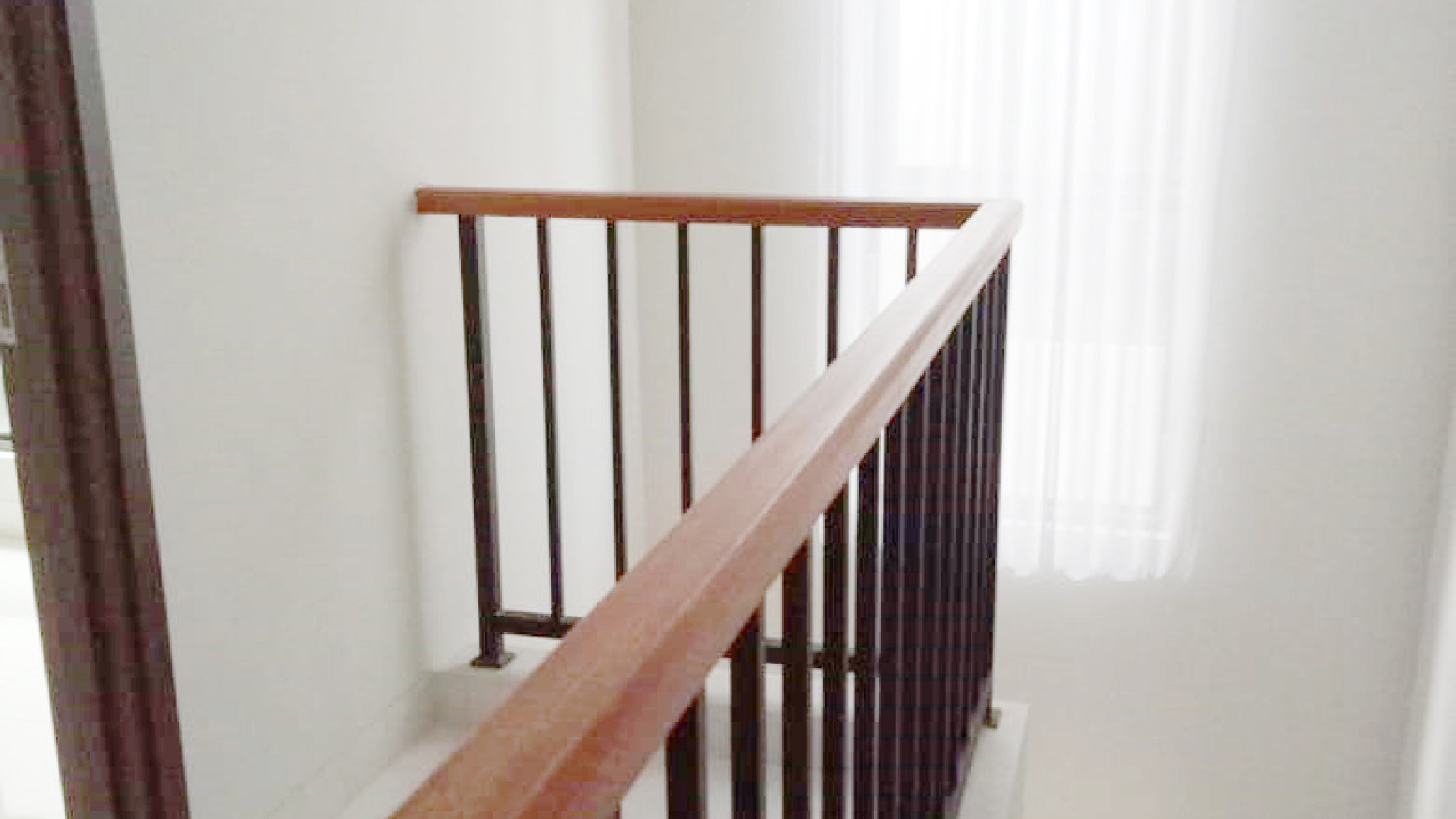 Rumah Bagus Di Cluster Calista Graha Raya Bintaro Tangerang Selatan