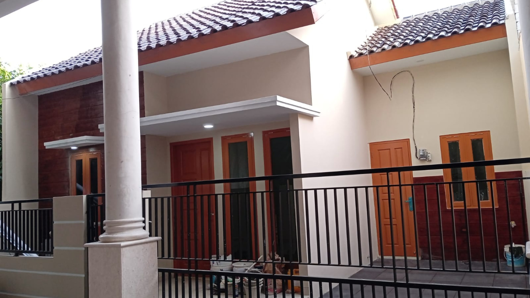 Rumah Bagus Di Jl H Djuna, Pakujaya Serpong Tangerang