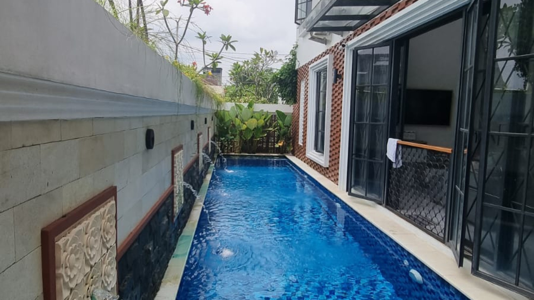 Rumah Bagus Di Villa Awatara Pondok Ranji Tangerang Selatan