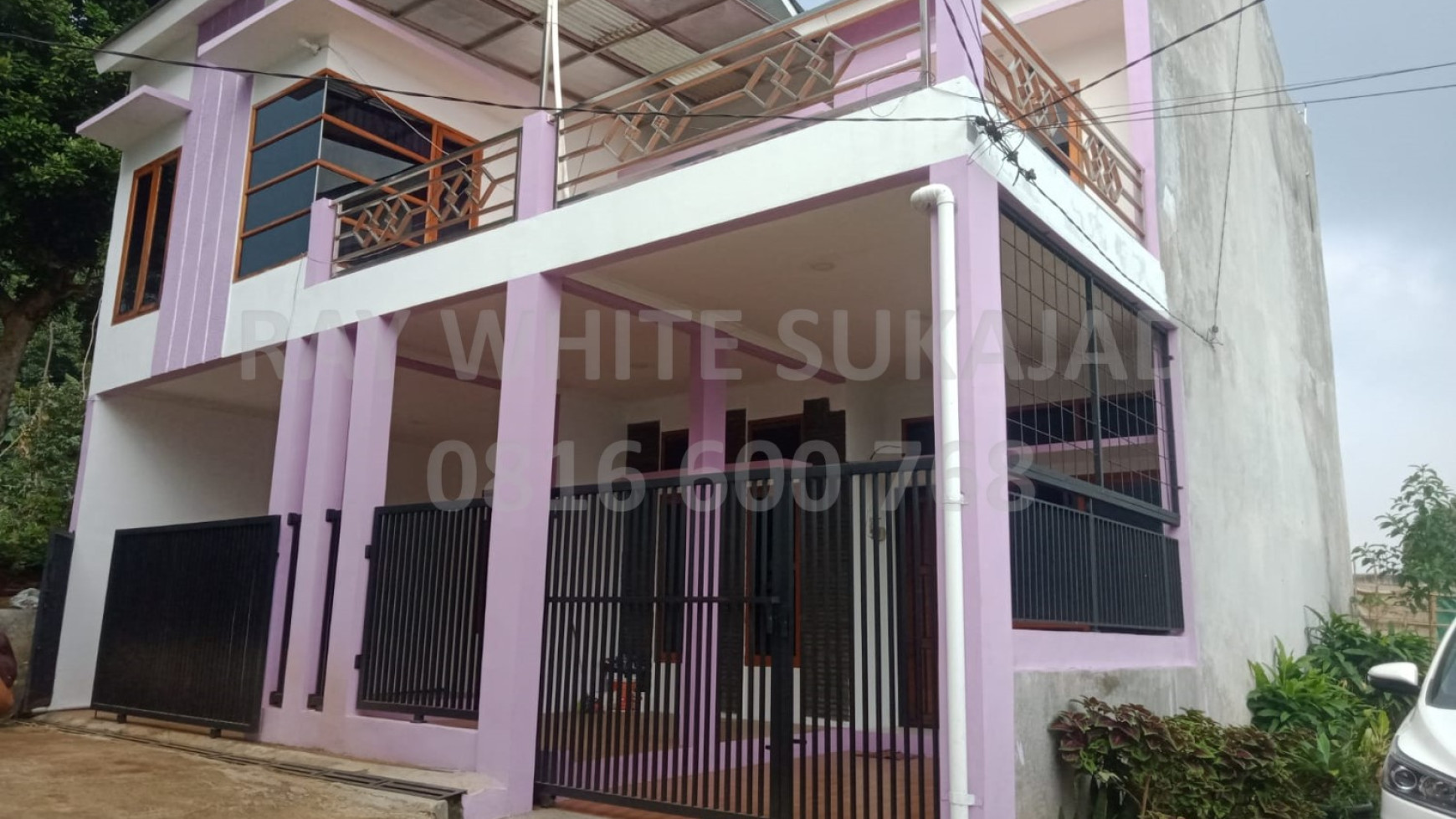 Dijual Rumah Tinggal di Bukit Kemiri