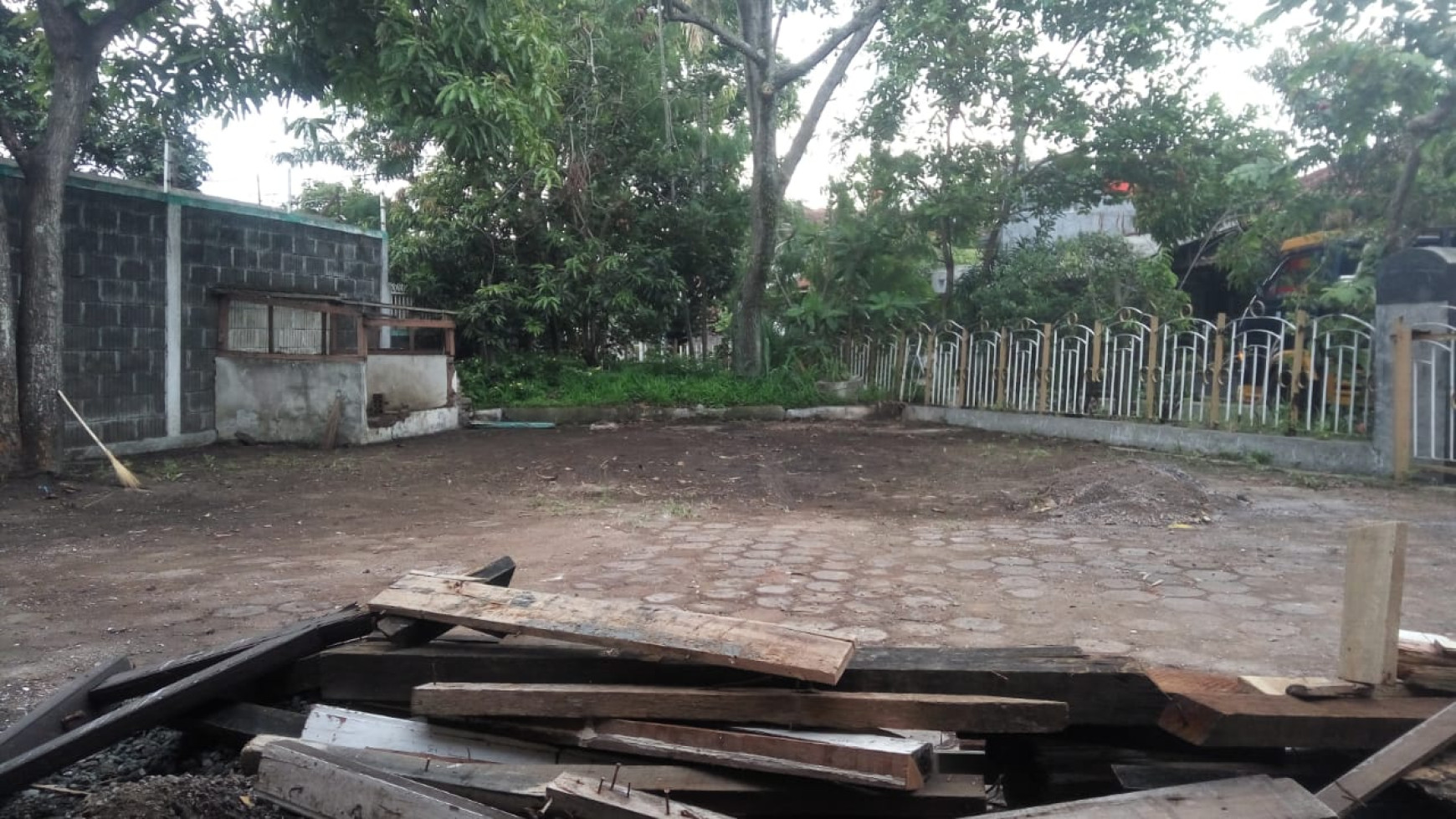 Rumah Minimalis Terawat di jalan Squash, Arcamanik