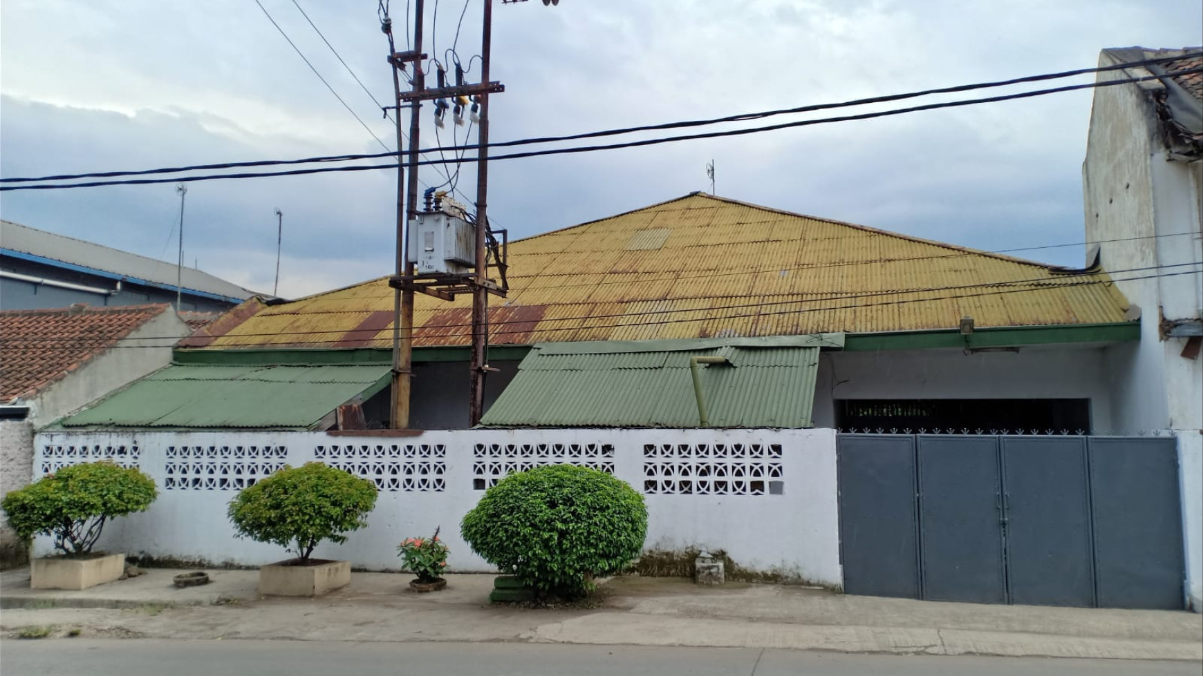 Gudang Strategis di Mainroad jalan Rancajigang, Majalaya