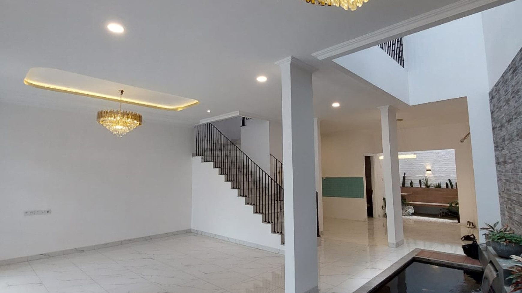 Dijual Rumah di Graha Raya Bintaro 