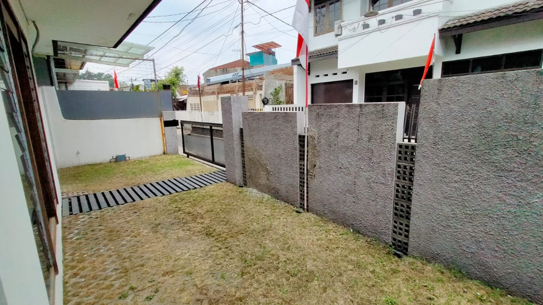 Rumah Asri & Terawat di Pusat Kota Bandung