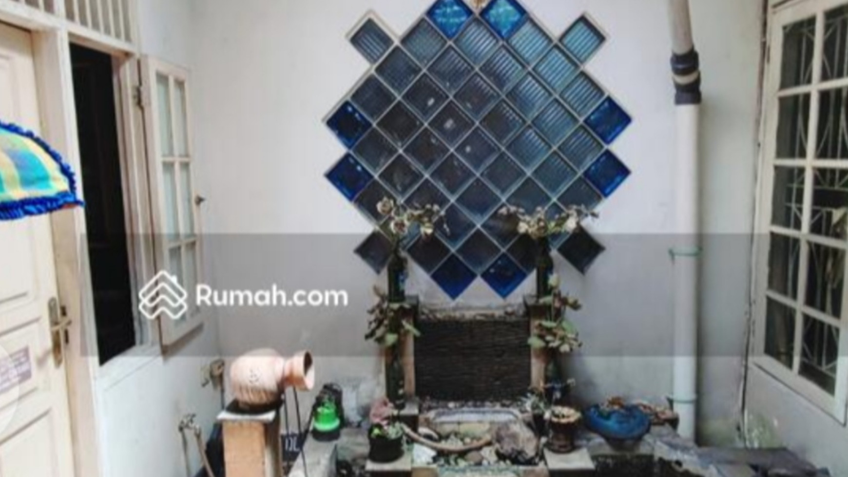 Hot Price. Rumah Mewah Di Versailles Residence, BSD.