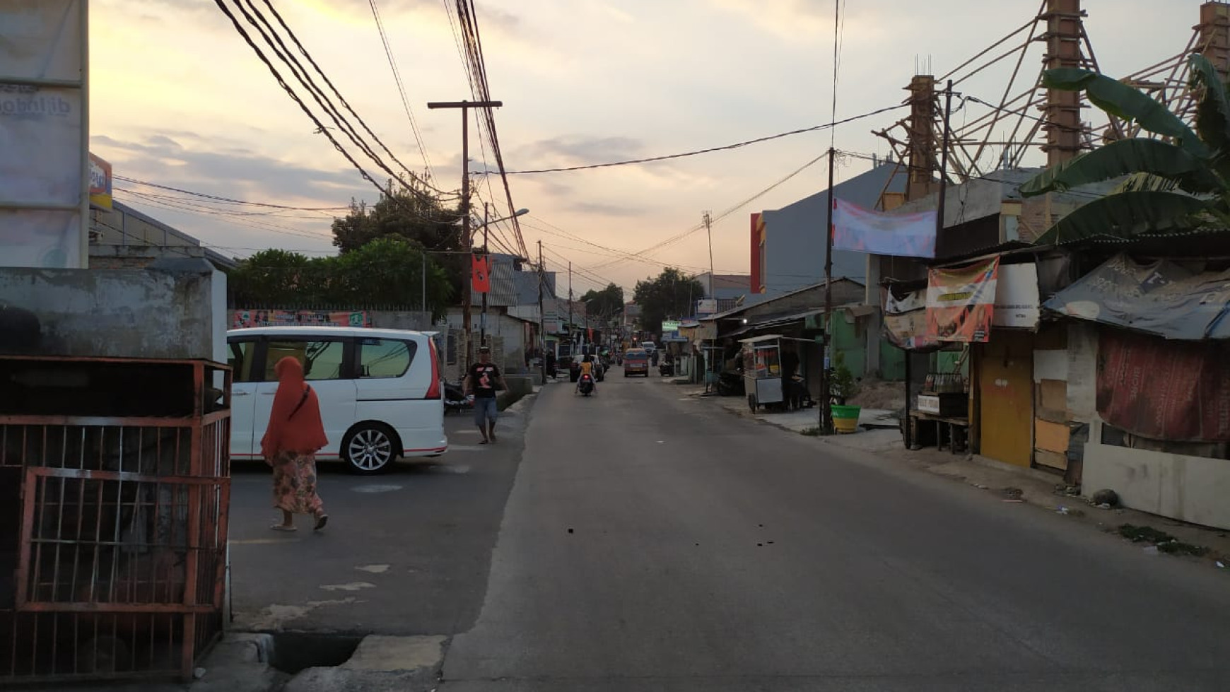 Kavling Siap Bangun, Lokasi Pinggir Jalan Raya dan Cocok untuk Ruang Usaha @Pondok Gede, Bekasi