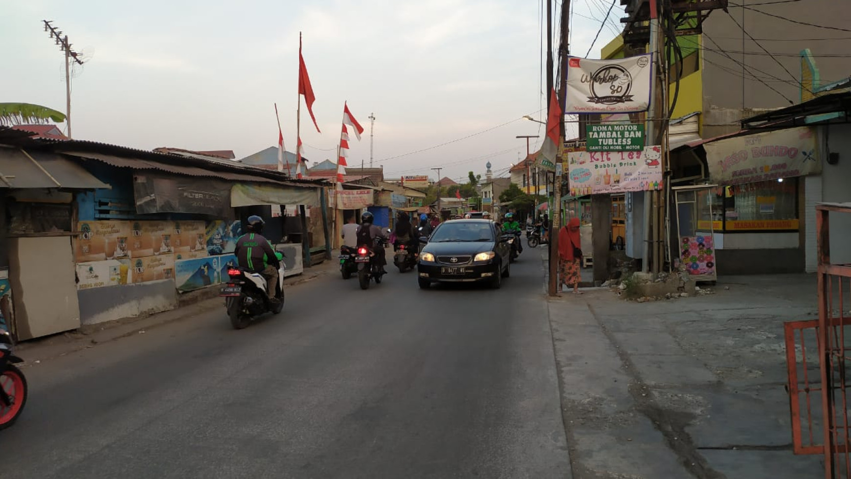 Kavling Siap Bangun, Lokasi Pinggir Jalan Raya dan Cocok untuk Ruang Usaha @Pondok Gede, Bekasi