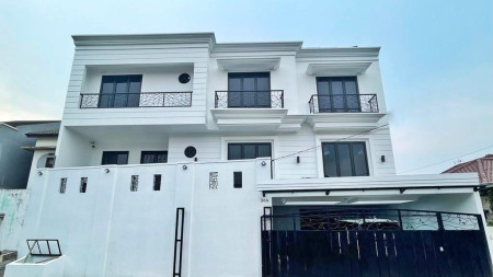 Rumah di Tanjung Barat