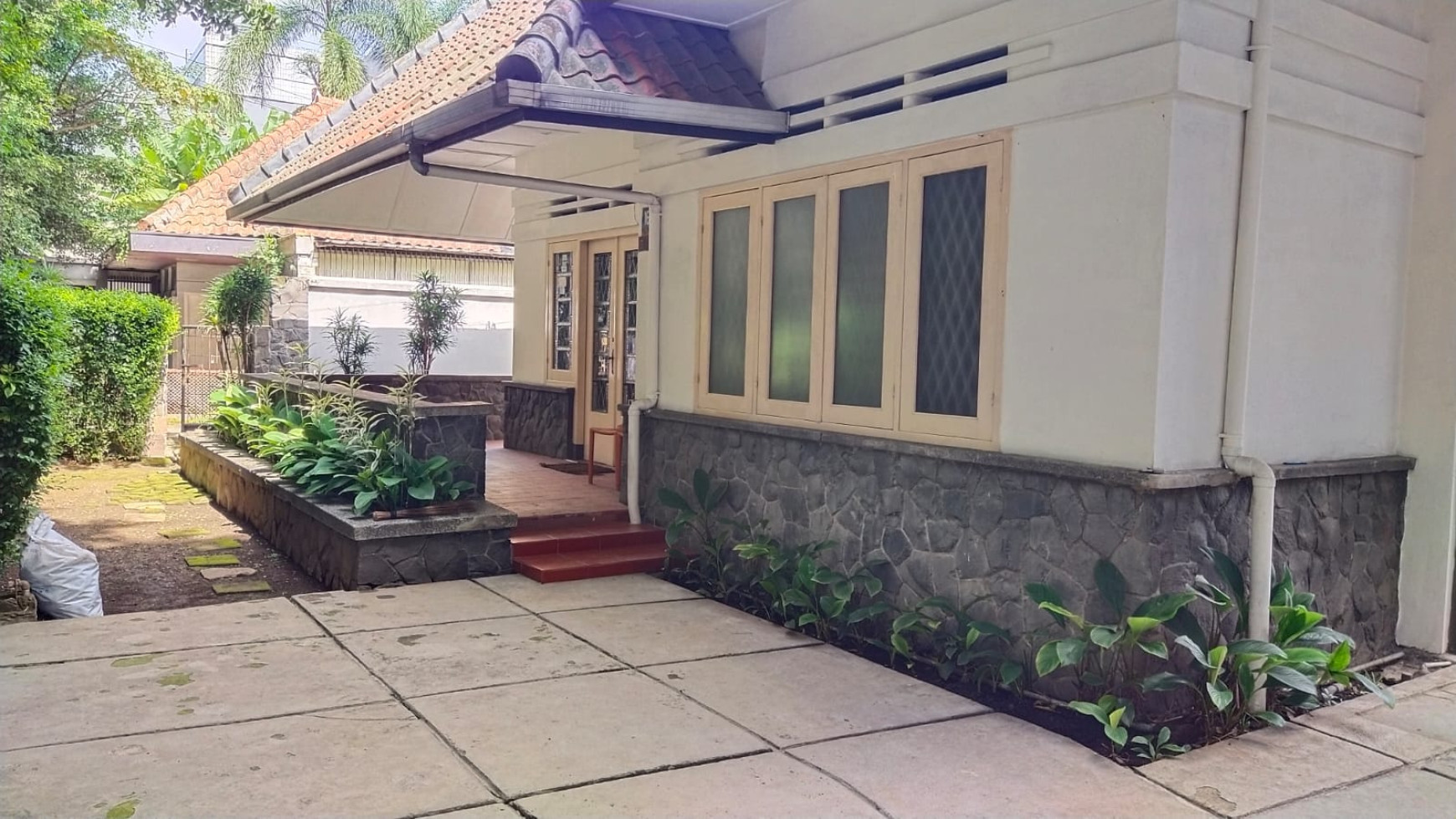 rumah nyaman di pasirkoja