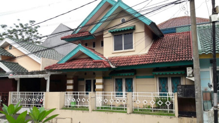 Rumah siap huni di Bintaro Jaya sektor 9