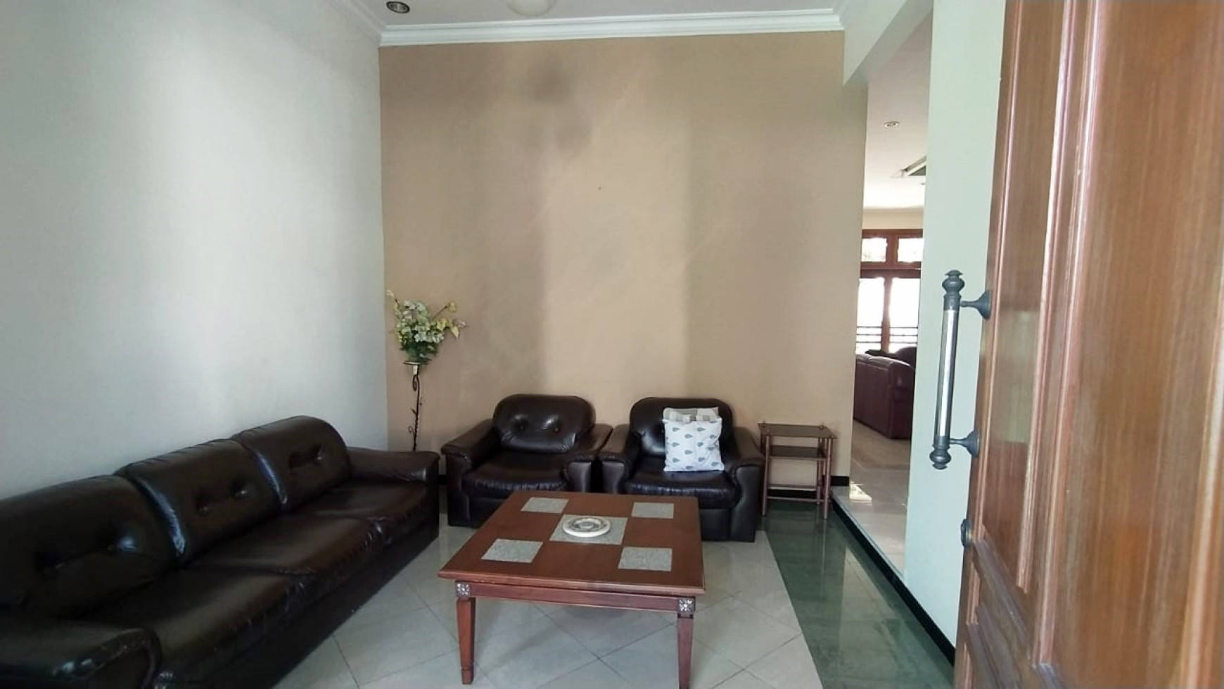 Rumah di Prapen Indah Timur, Furnished, Siap Huni