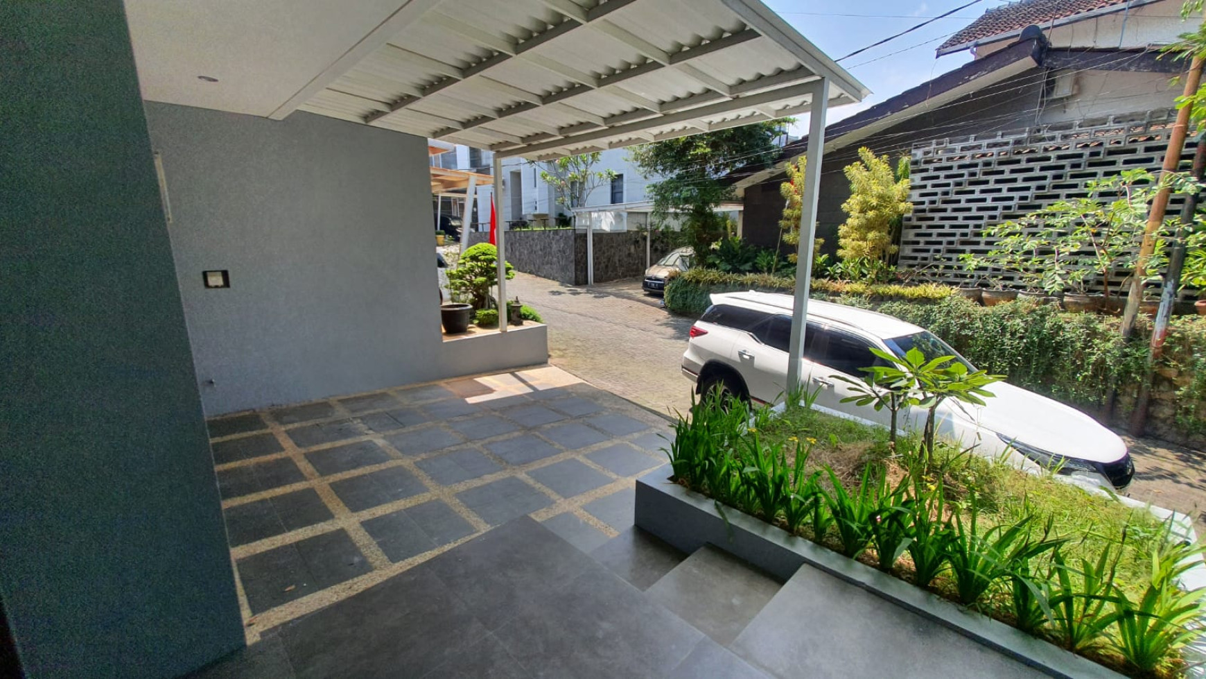 Rumah Minimalis di Setra Glory, Bandung