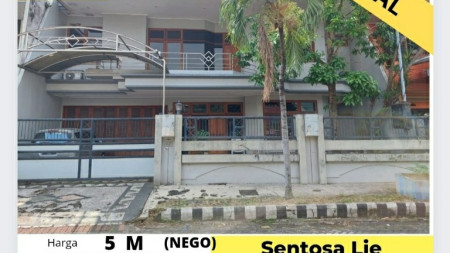 Dijual Rumah Simpang Darmo Permai Selatan Surabaya- Lokasi TerDEPAN- Row Jalan 3 Mobil LUAS