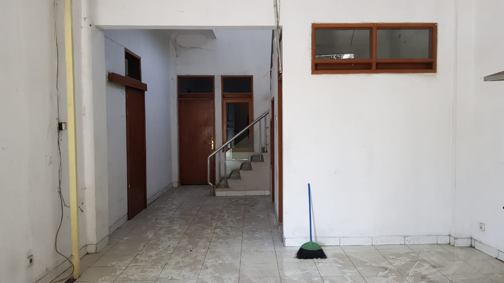 Dijual Ruko 3 Lantai di Jalan Babakan Kota Cimahi Bandung