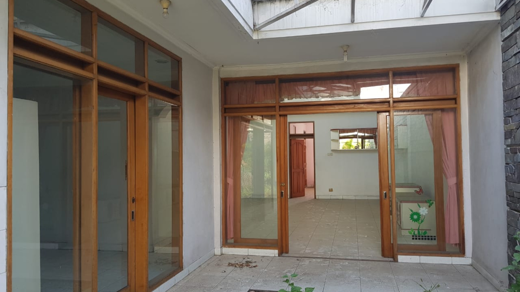 Dijual Ruko 3 Lantai di Jalan Babakan Kota Cimahi Bandung