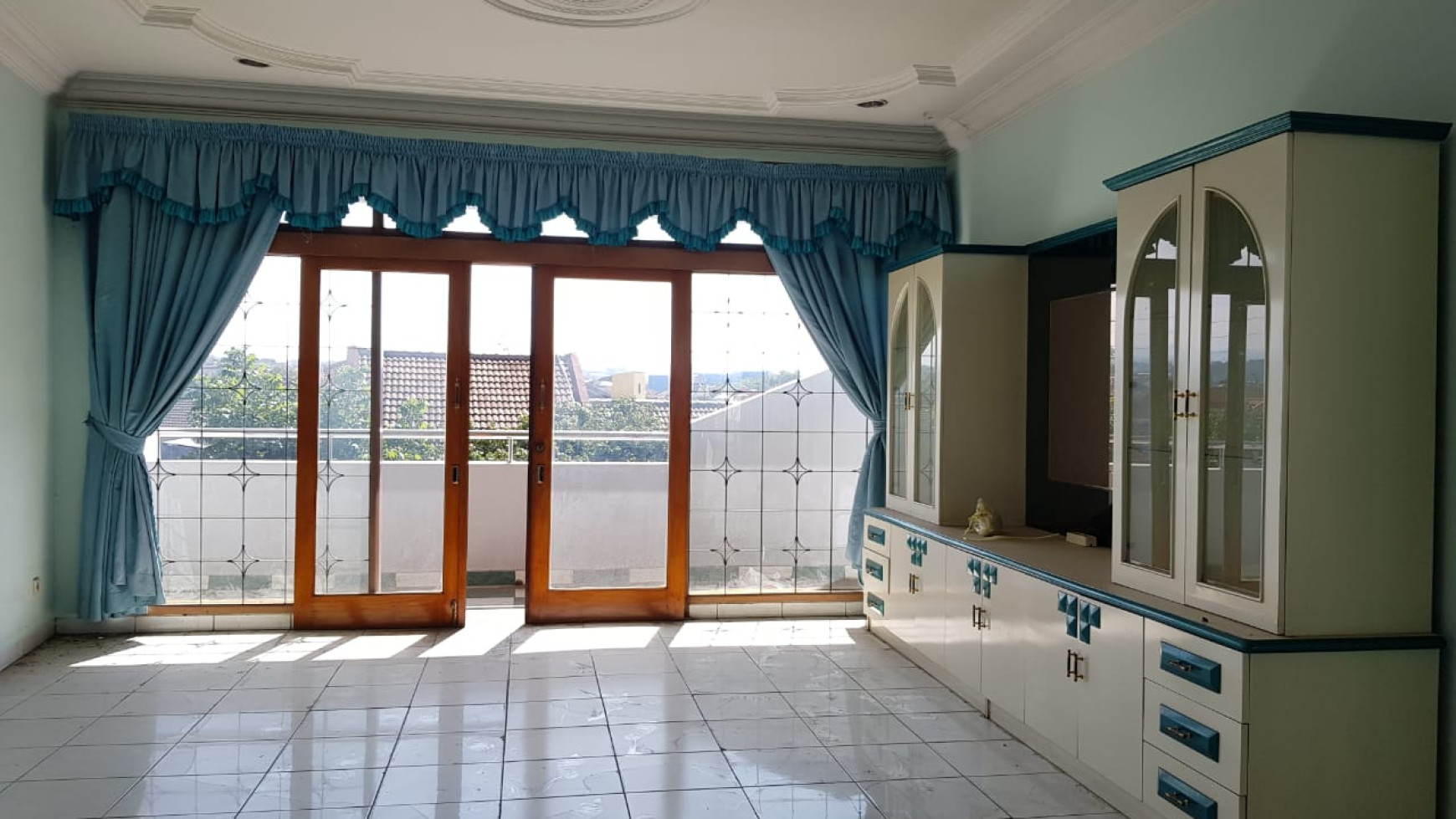 Dijual Ruko 3 Lantai di Jalan Babakan Kota Cimahi Bandung