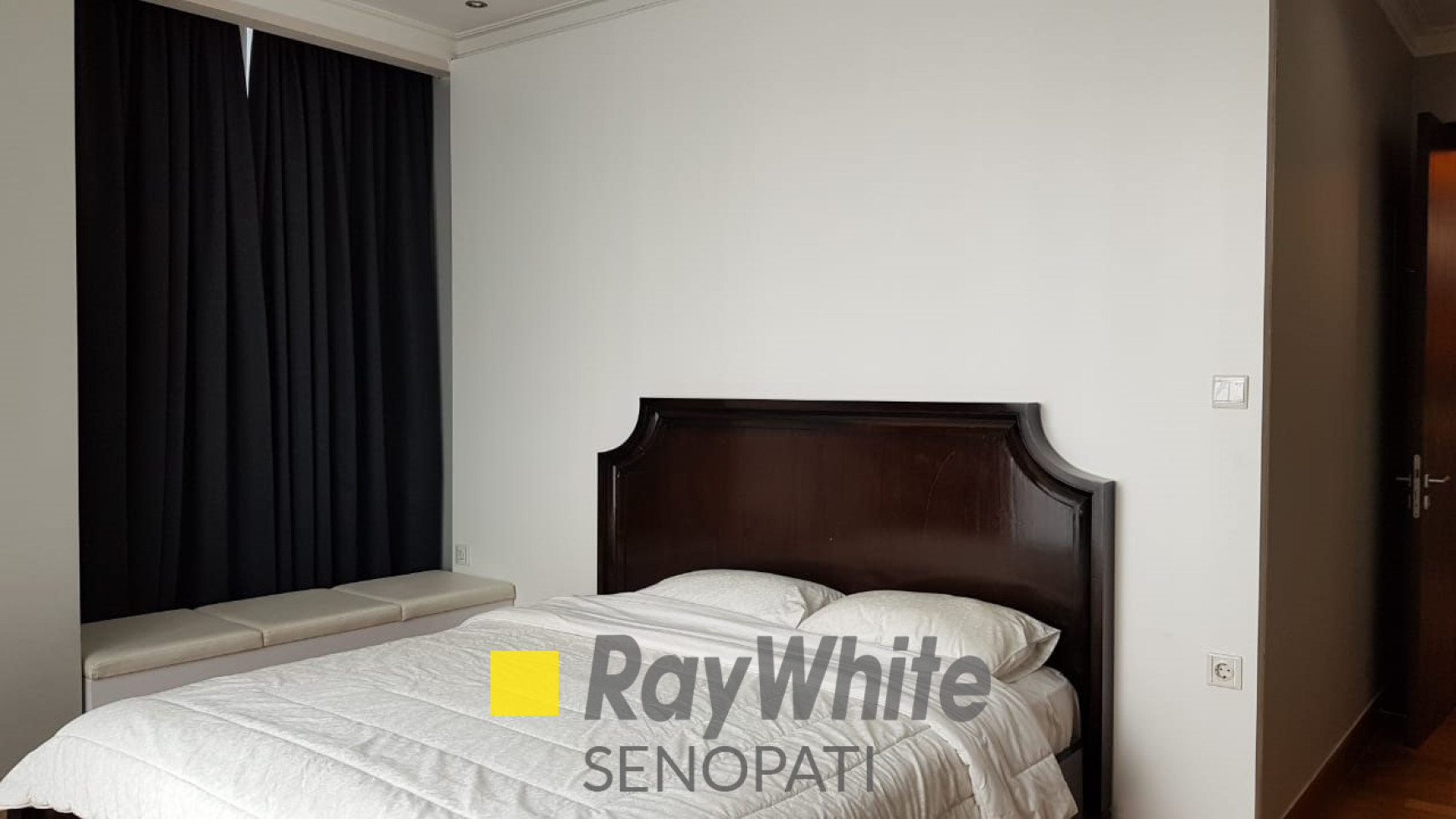 DIJUAL APARTEMEN RESIDENCE 8 KEBAYORAN BARU JAKARTA SELATAN