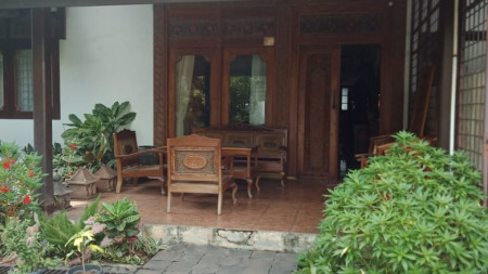 Rumah Siap Huni dan Lokasi Strategis @Jl Cendrawasih, Cipayung, Ciputat