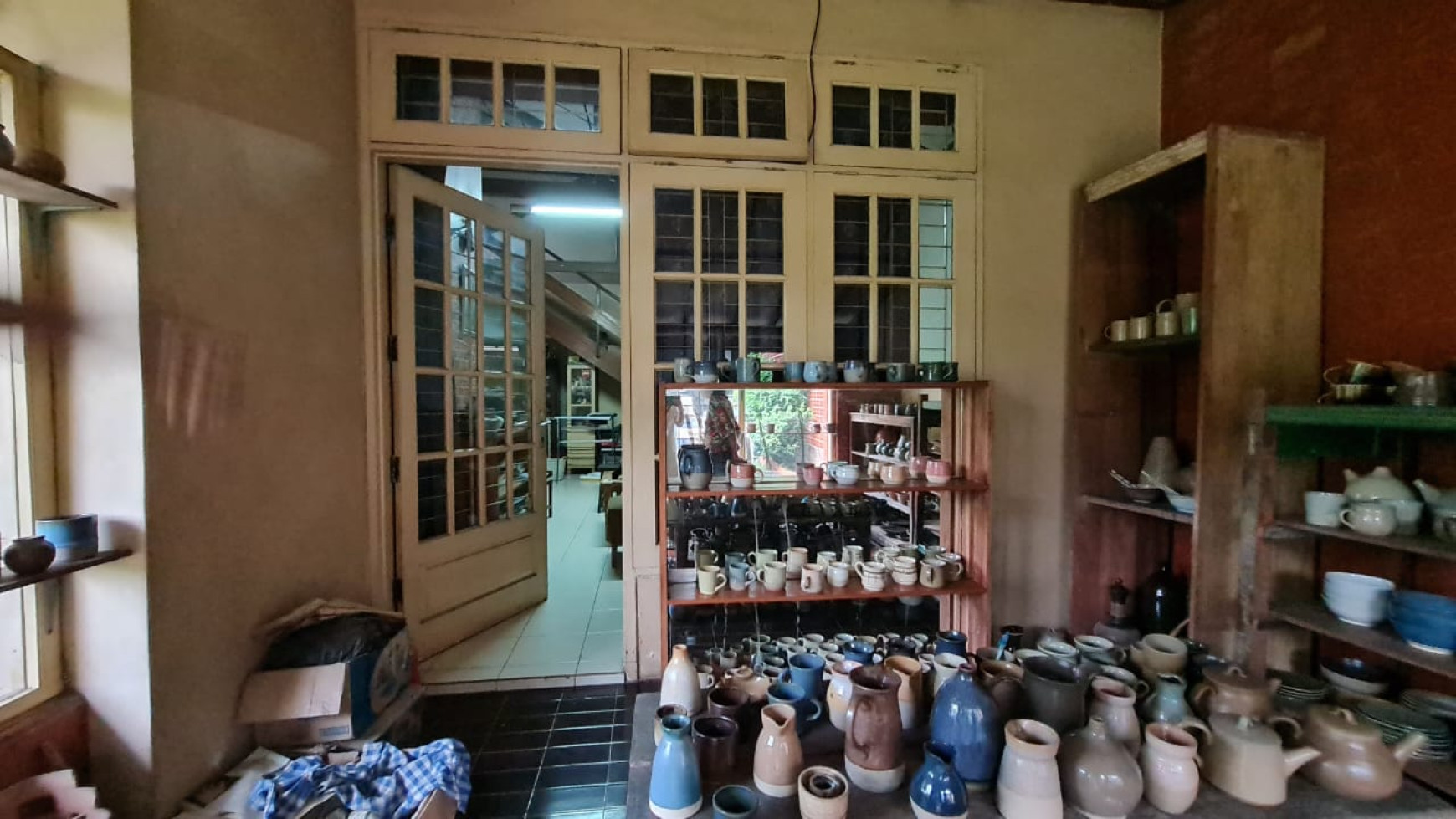 Dijual Rumah Hitung Tanah di Megapolitan Cinere