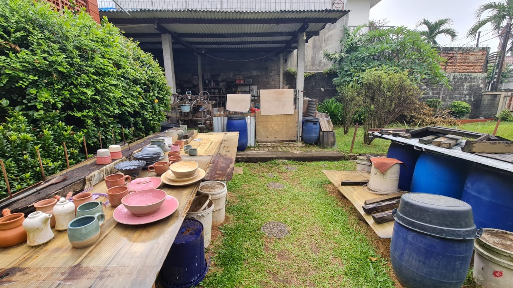 Dijual Rumah Hitung Tanah di Megapolitan Cinere