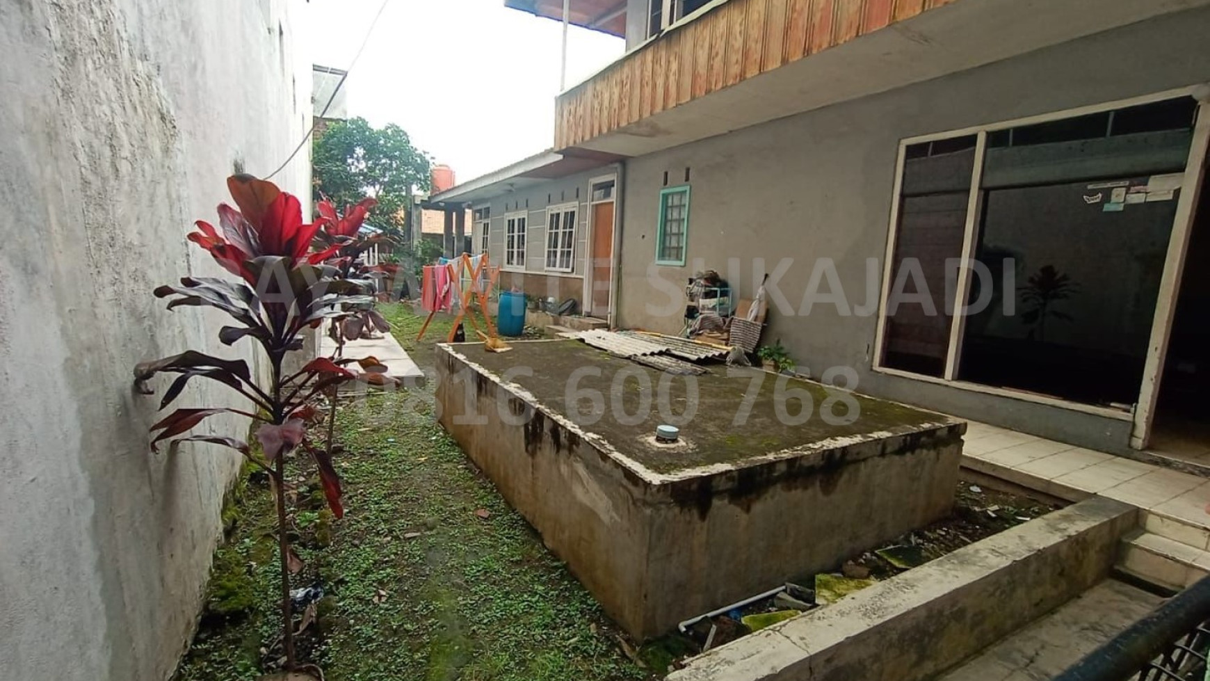 Dijual Toko & Rumah di Mainroad Arcamanik 