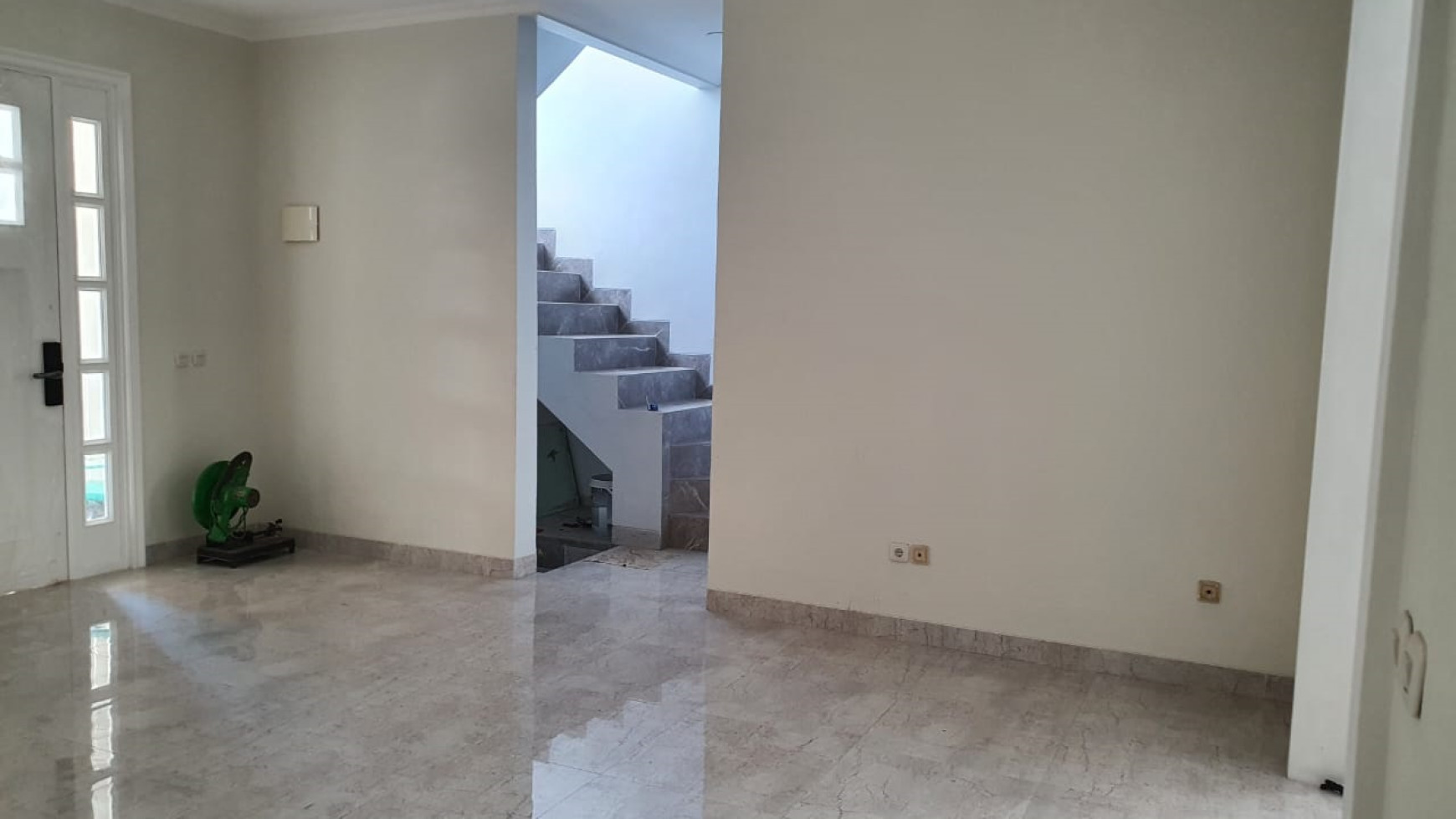 Termurah. Rumah Mewah Golden Vienna BSD