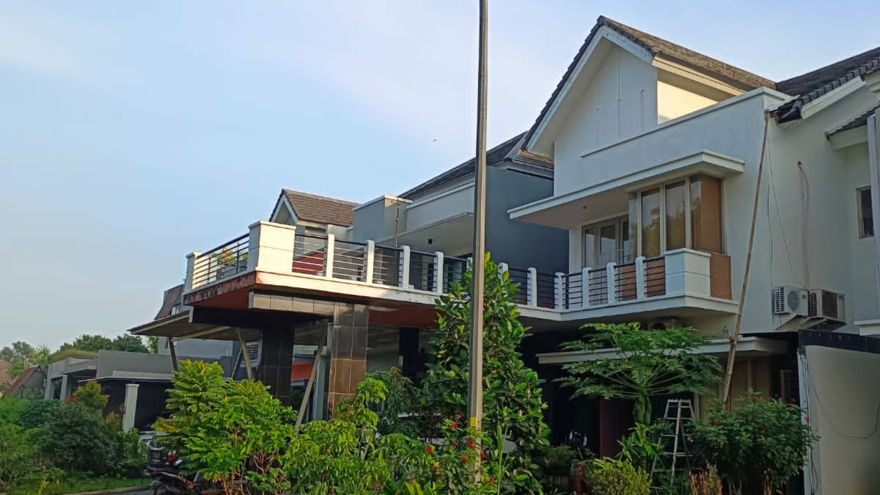 Best Offer. Rumah La Vintage Delatinos, BSD. Harga Termurah.