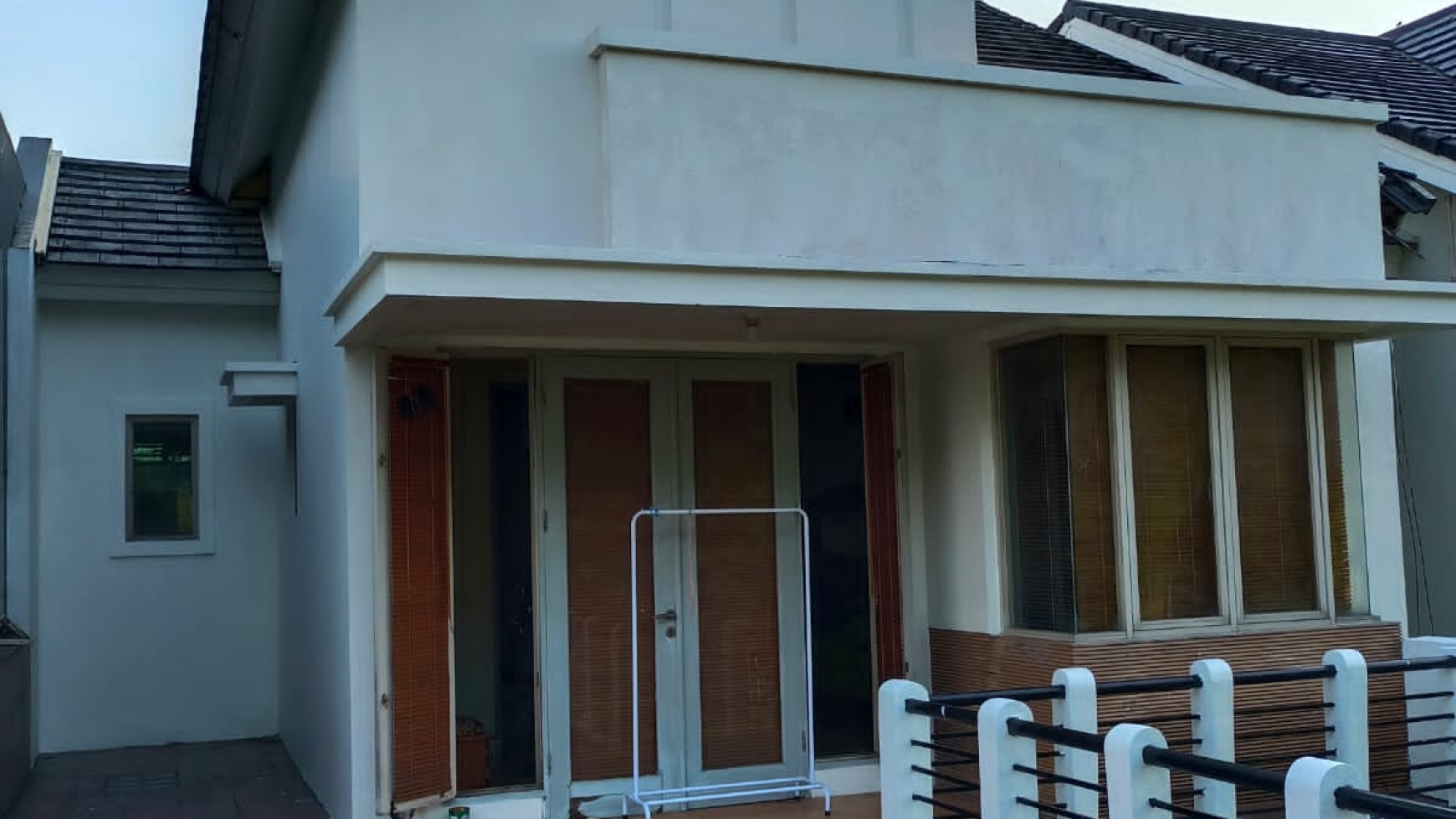 Best Offer. Rumah La Vintage Delatinos, BSD. Harga Termurah.