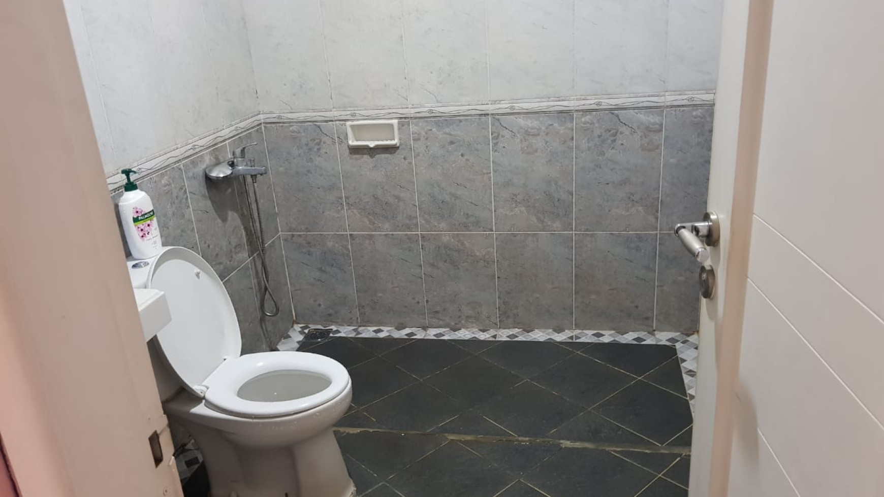 Termurah. Rumah Cluster Caribbean Delatinos. BSD