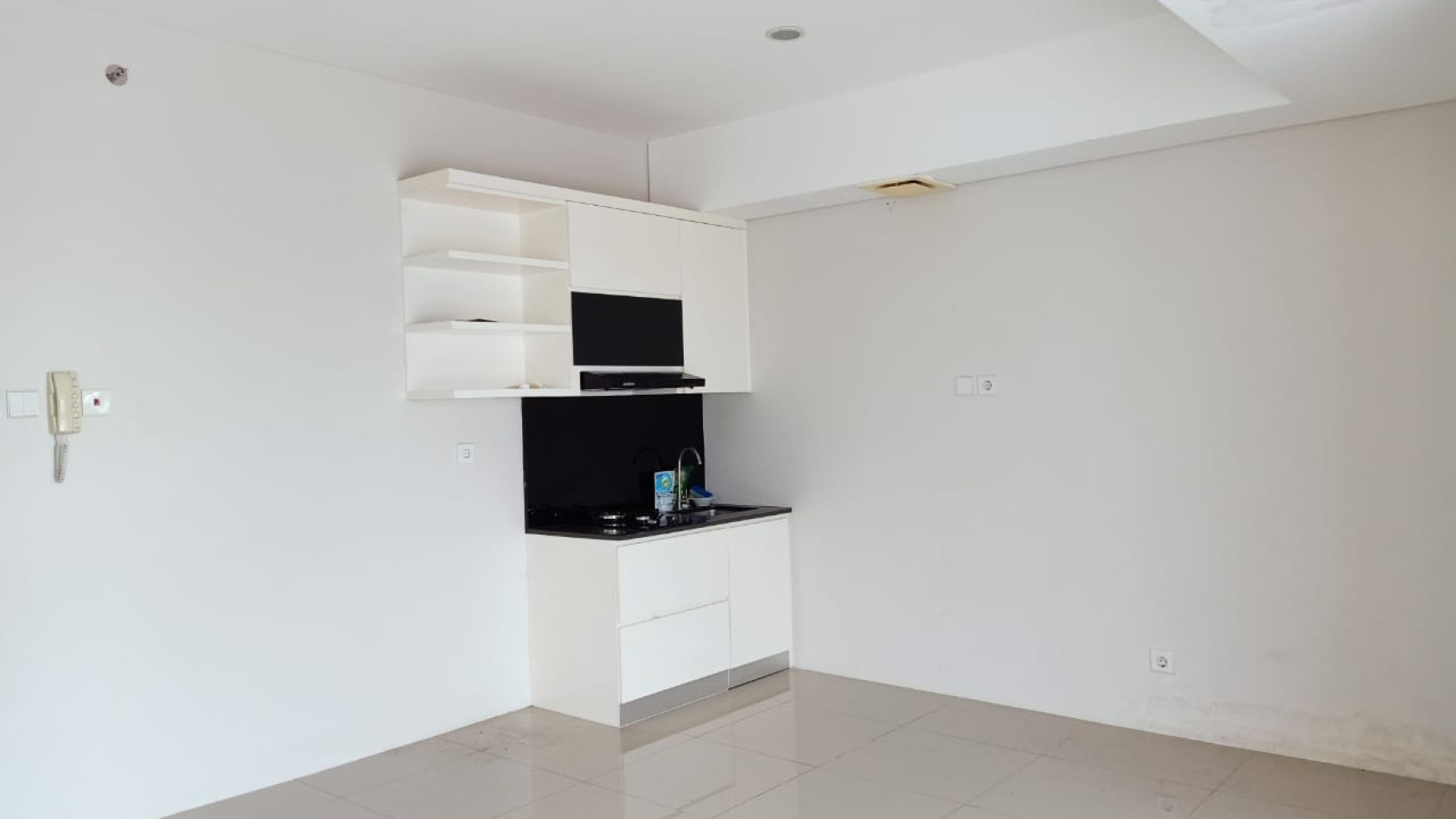 Apartemen Siap Huni, Nyaman, dan Strategis @Apartemen Breeze, Bintaro