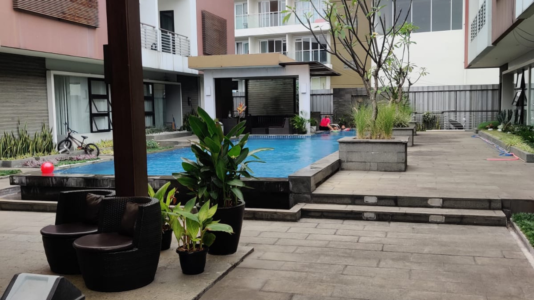 Town House Asri Full Furnihsed di Komp Maple Town House, Bandung Utara