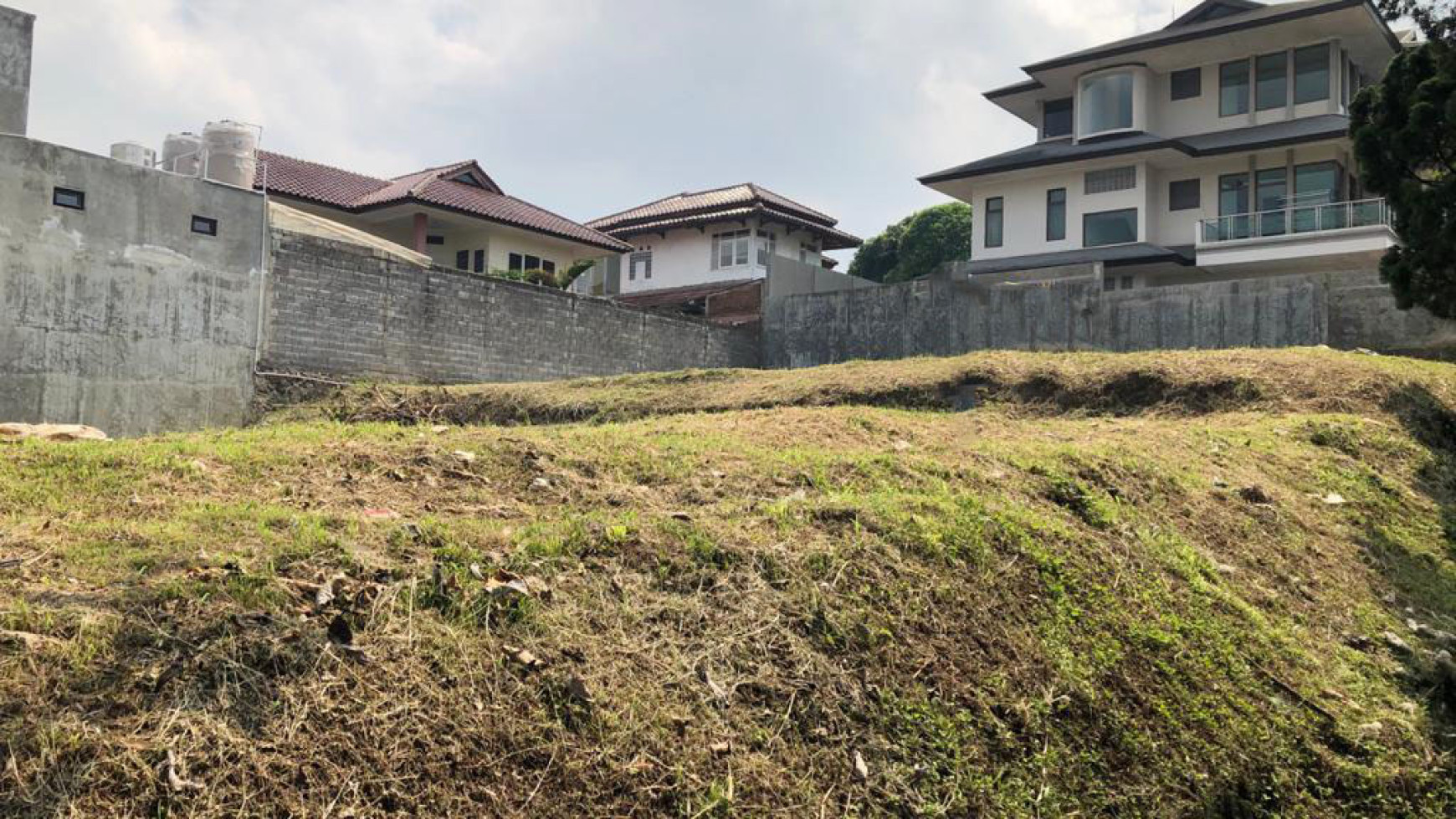 2 Kavling Siap Bangun View Kota di jalan Bukit Idaman, Bandung Utara