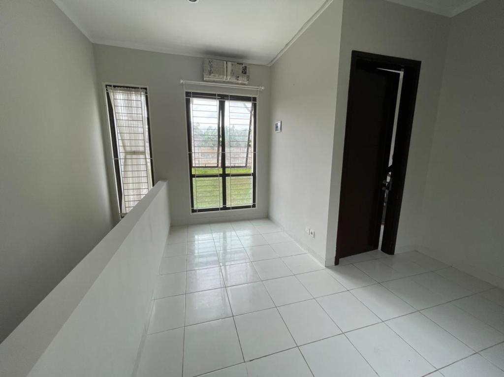 Rumah Hook Serpong Jaya Cluster The Terrace