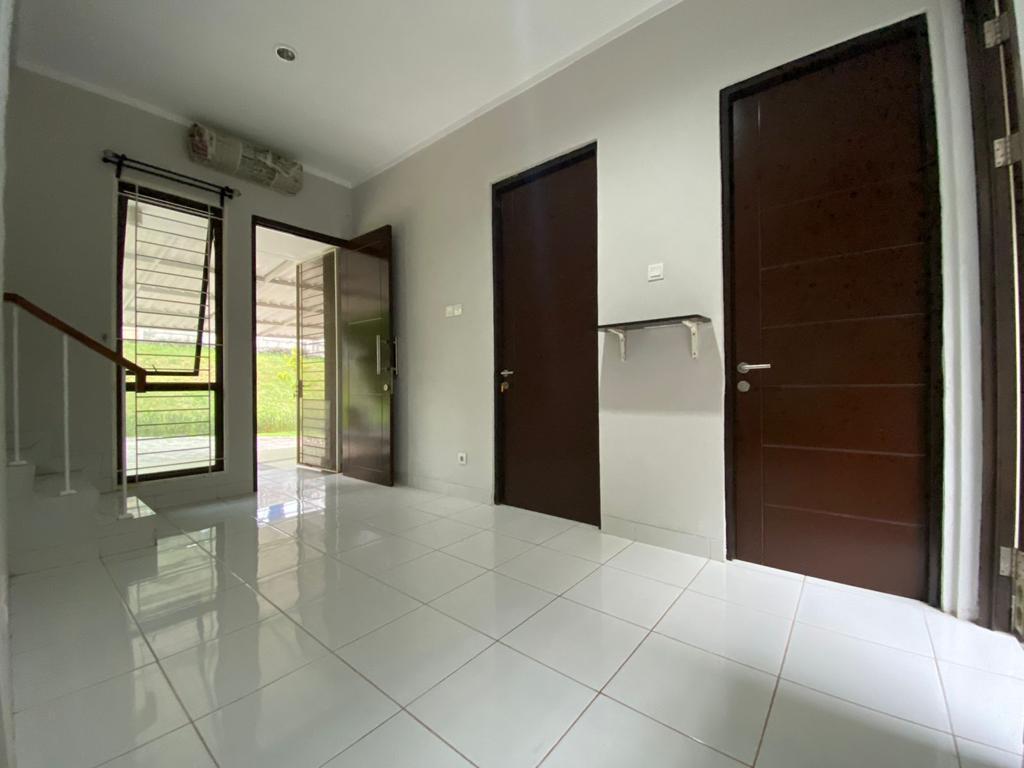Rumah Hook Serpong Jaya Cluster The Terrace