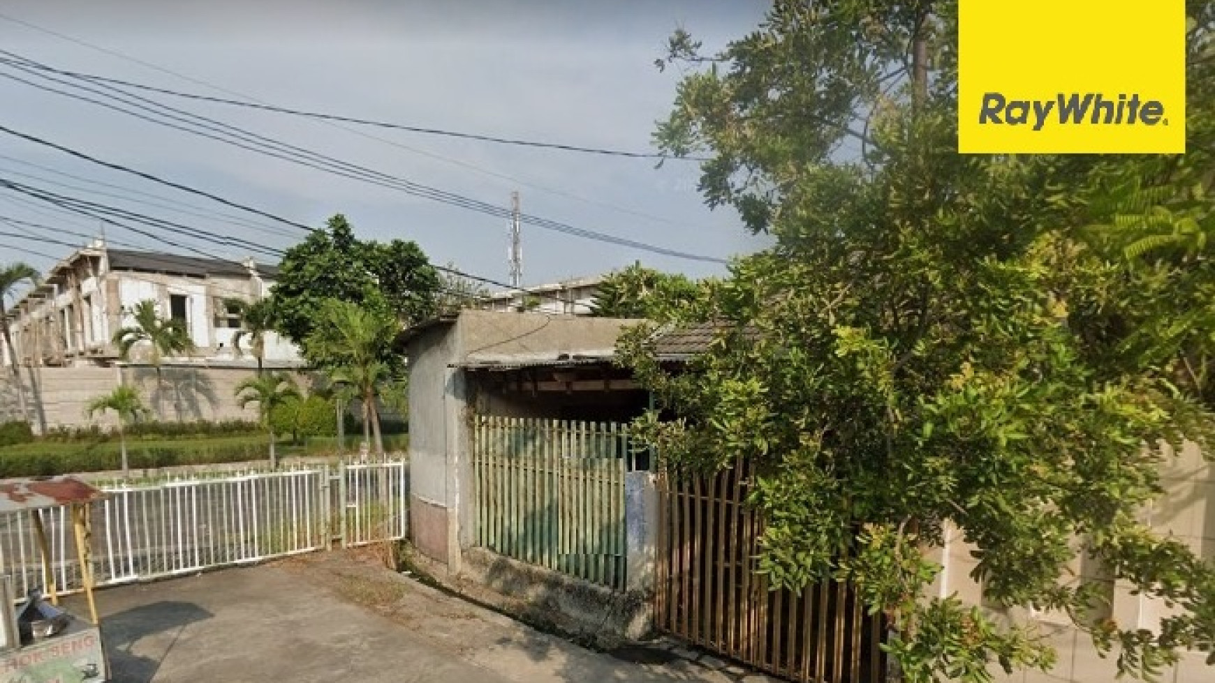 Dijual Rumah Hitung Tanah di Babatan Pantai Utara Surabaya