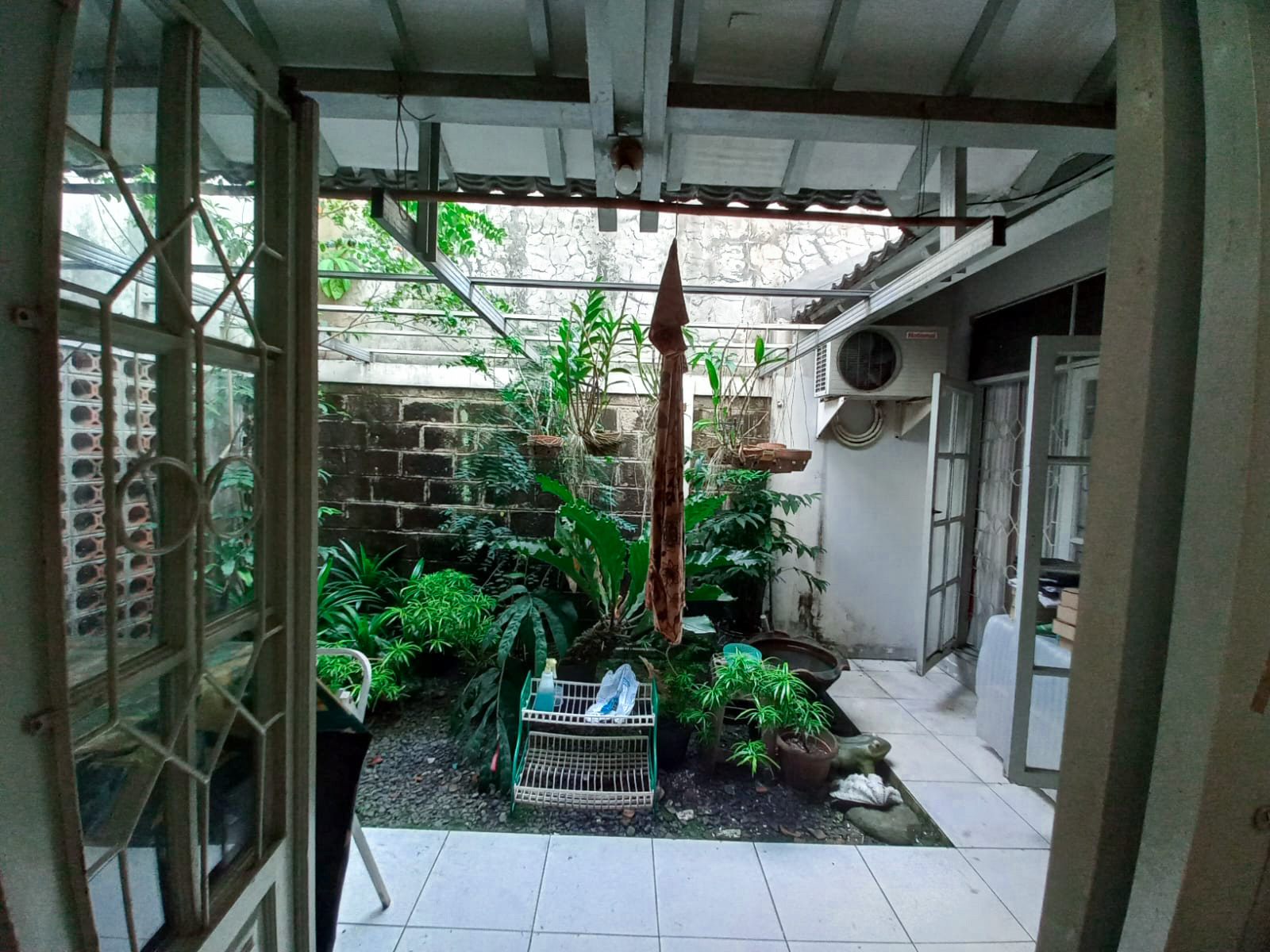 Rumah Bagus Mertilang Bintaro Jaya Sektor 9