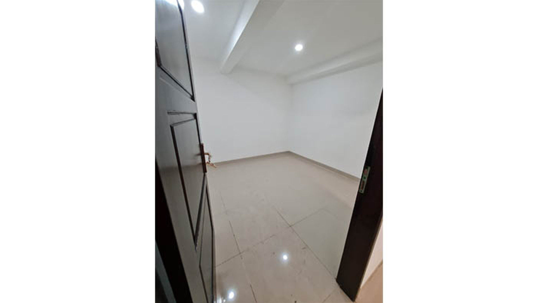 Rumah Pondok Gading Utama, Kelapa Gading Luas 6x20m2