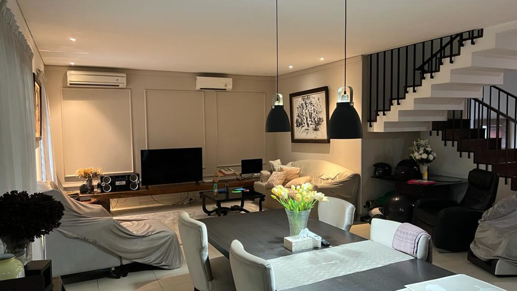 Rumah hoek mewah Virginia lagoon