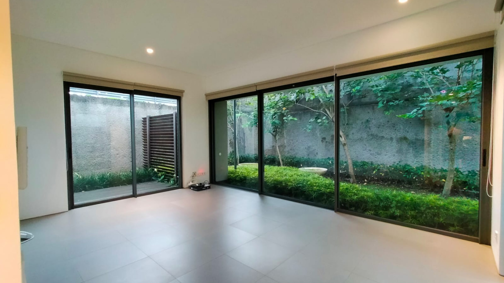 Rumah Lux Modern di jalan KS Tubun, Hegarmanah Bandung