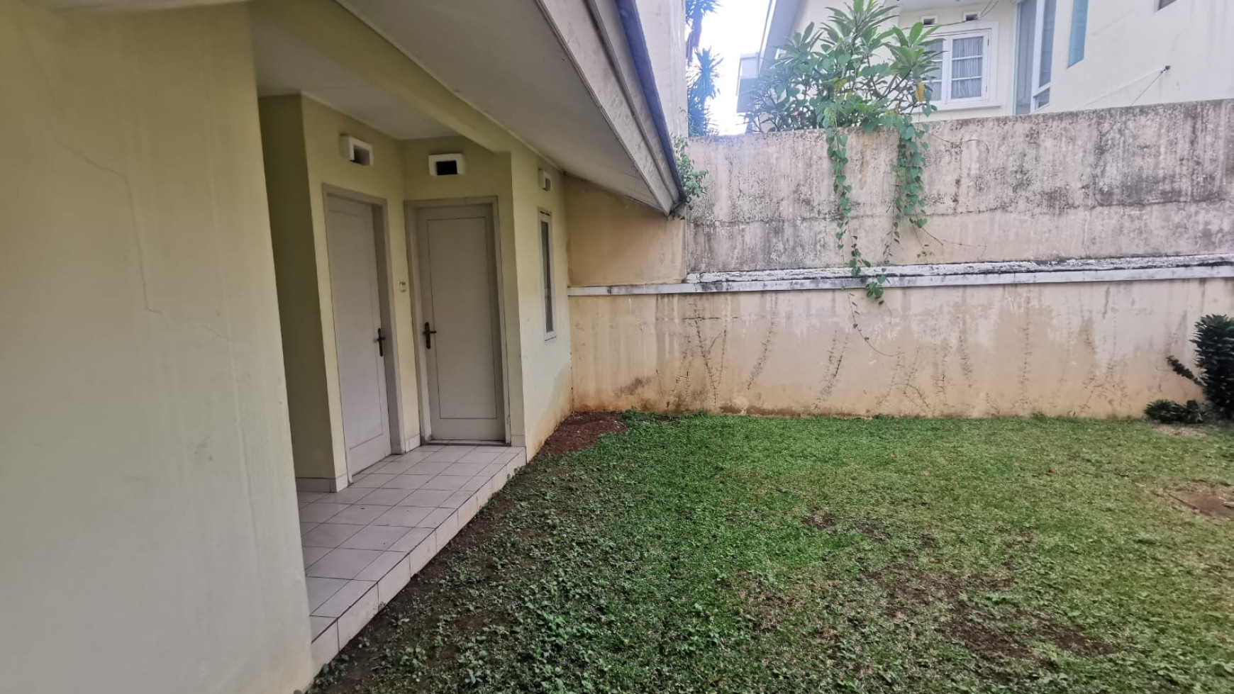 Rumah Minimalis Terawat di Gegerkalong PRV, Bandung 