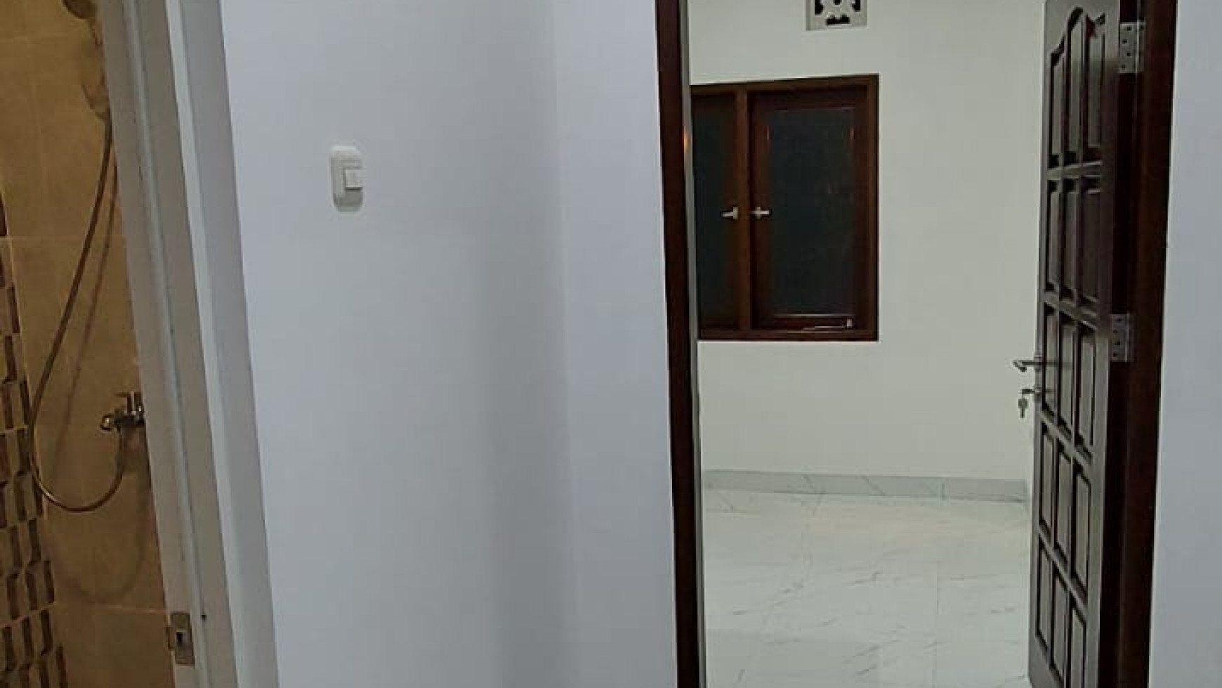 Rumah fully renovasi Griya loka 