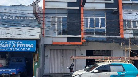 Ruko Untuk Usaha / Kantor Dekat Pasar Godean 