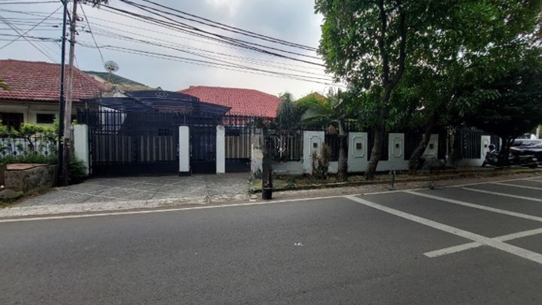 Rumah Bagus dan Murah Di Jl. Delman Utama, Kebayoran Lama, Jakarta Selatan